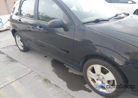 2007 Ford Focus S/Se/Ses z USA, uszkodzony, nr VIN 1FAHP37N17W167949